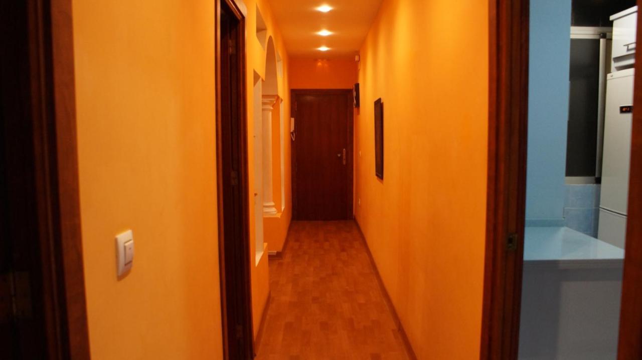 Piso En El Tardon Apartman Sevilla Kültér fotó